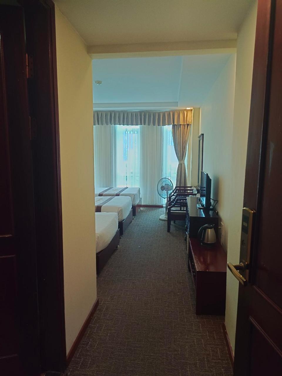 Vinh Plaza Hotel Eksteriør bilde