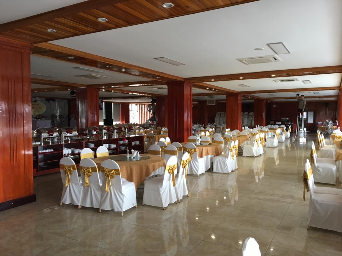 Vinh Plaza Hotel Eksteriør bilde