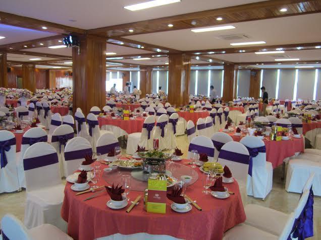 Vinh Plaza Hotel Eksteriør bilde